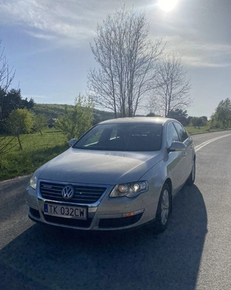 Volkswagen Passat cena 22900 przebieg: 176500, rok produkcji 2010 z Kielce małe 67